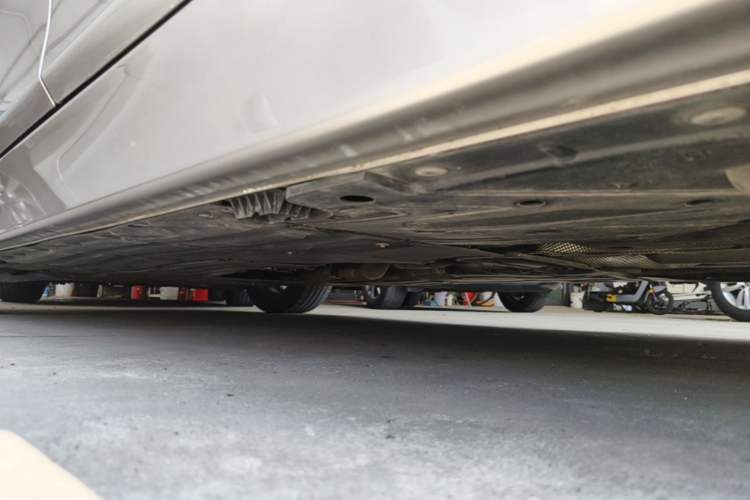 Used BMW 3 Series 2016 320i Fashion Model Left Side Sill