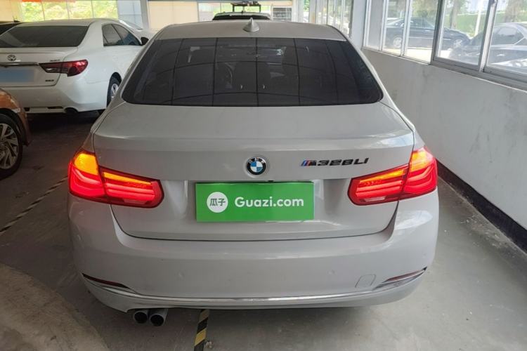 Used BMW 3 Series 2016 328Li Fashion Model Rear
