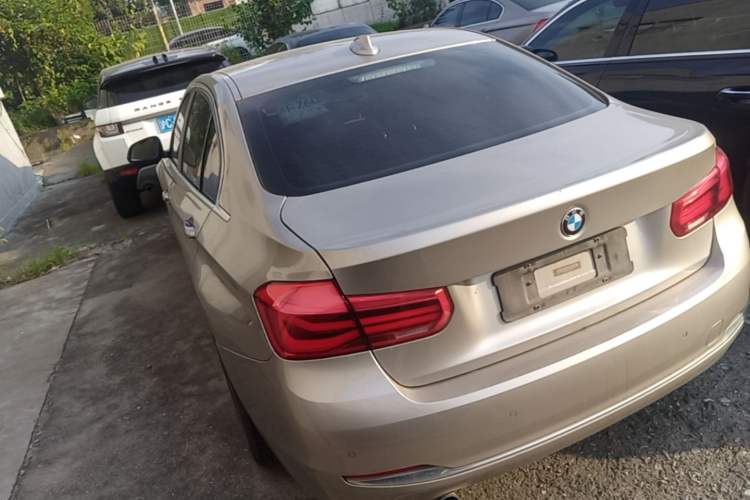 Used BMW 3 Series 2016 320Li Fashion Model Rear Left 45 Deg