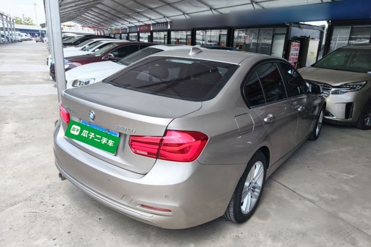 Used BMW 3 Series 2016 320i Fashion Model Rear Right 45 Deg