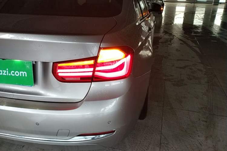 Used BMW 3 Series 2016 320Li Ambition Model Right Rear Taillight
