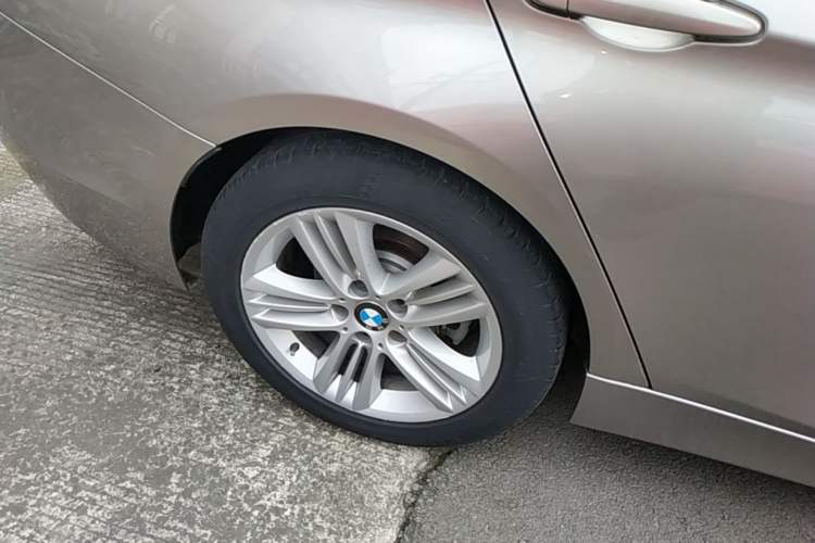 Used BMW 3 Series 2016 320i Fashion Model Right Rear Wheel Hub