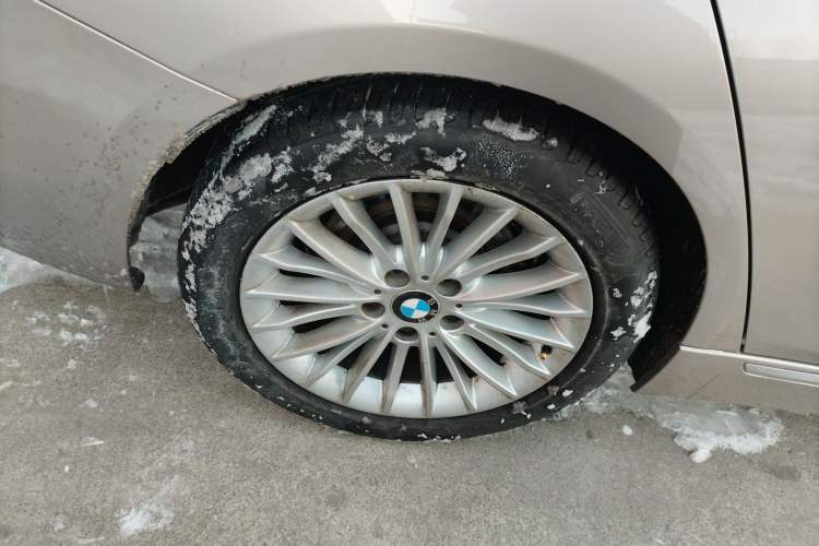Used BMW 3 Series 2016 320Li Luxury Design Package Right Rear Wheel Hub