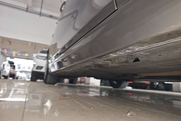 Used BMW 3 Series 2016 320Li Fashion Model Right Side Sill
