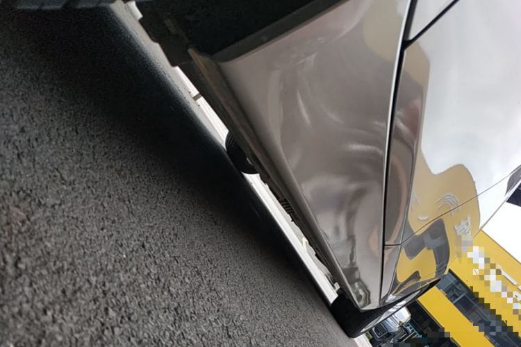 Used BMW 3 Series 2016 320i Fashion Model Right Side Sill