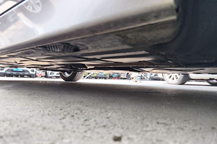 Used BMW 3 Series 2016 320i Fashion Model Right Side Sill