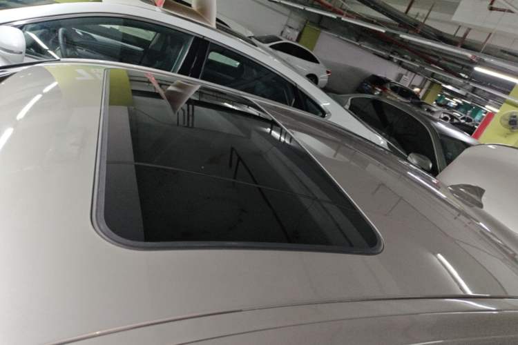 Used BMW 3 Series 2016 320Li Ambition Model Roof