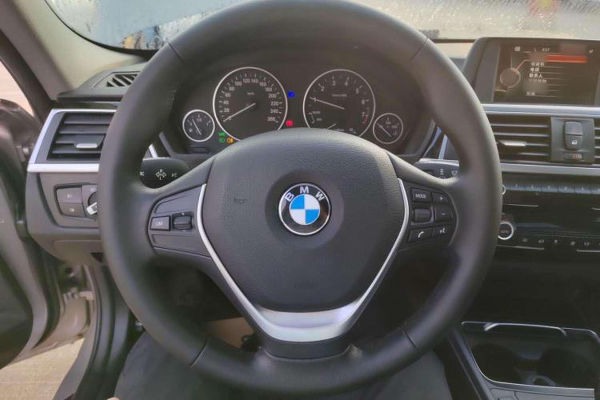 Used BMW 3 Series 2016 320Li Ambition Model Steering Wheel