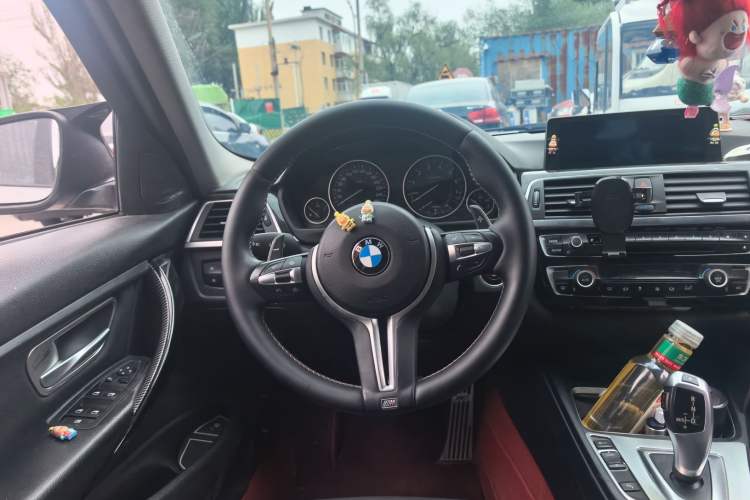 Used BMW 3 Series 2016 320Li Ambition Model Steering Wheel