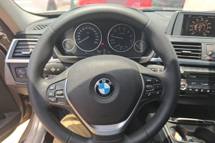 Used BMW 3 Series 2016 320Li Ambition Model Steering Wheel