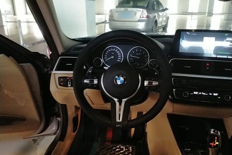 Used BMW 3 Series 2016 320Li Ambition Model Steering Wheel