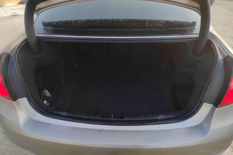Used BMW 3 Series 2016 320Li Ambition Model Trunk