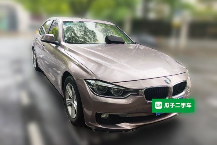 Used BMW 3 Series 2016 316Li Fashion Model Front Right 45 Deg