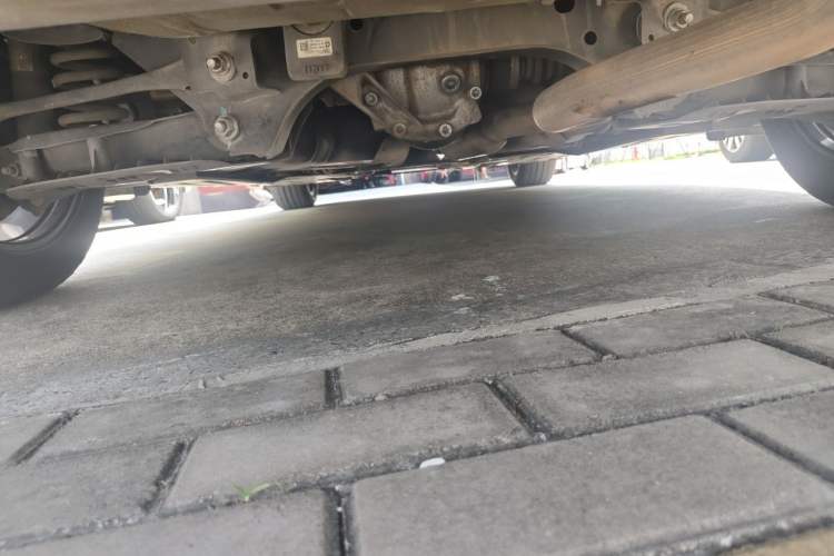 Used BMW 3 Series 2016 320Li Fashion Model Chassis Front