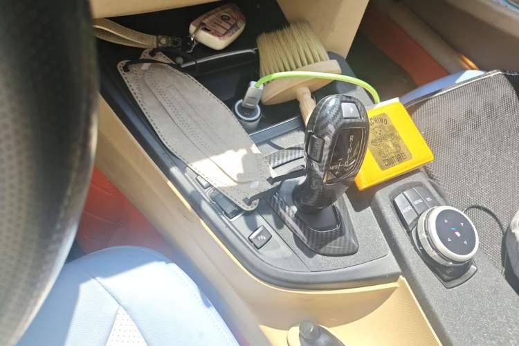 Used BMW 3 Series 2016 320Li Fashion Model Gear Lever