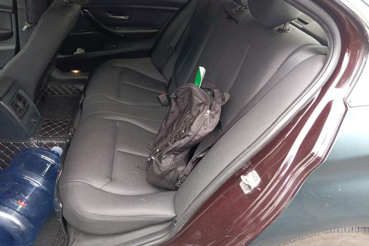 Used BMW 3 Series 2016 320Li Ambition Model Left Rear Seat
