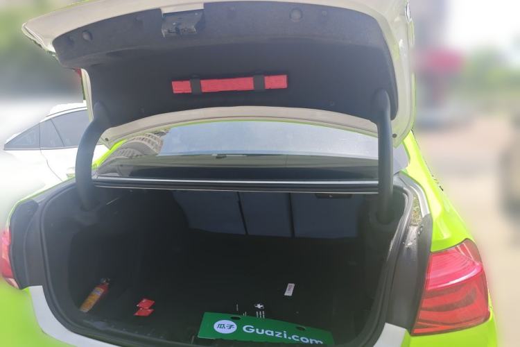 Used BMW 3 Series 2016 320Li Fashion Model Trunk