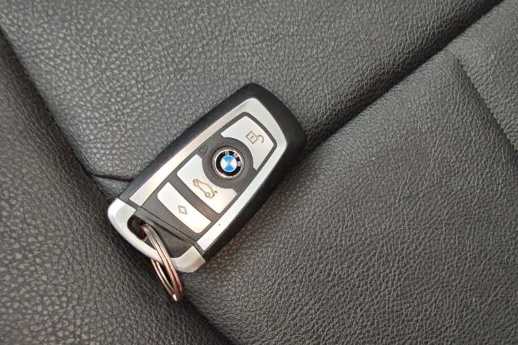 Used BMW 3 Series 2016 320Li Fashion Model Vehicle Key
