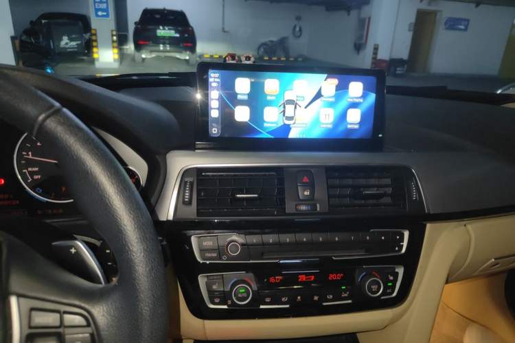 Used BMW 3 Series 2016 328Li Fashion Model Audio And AC Panel