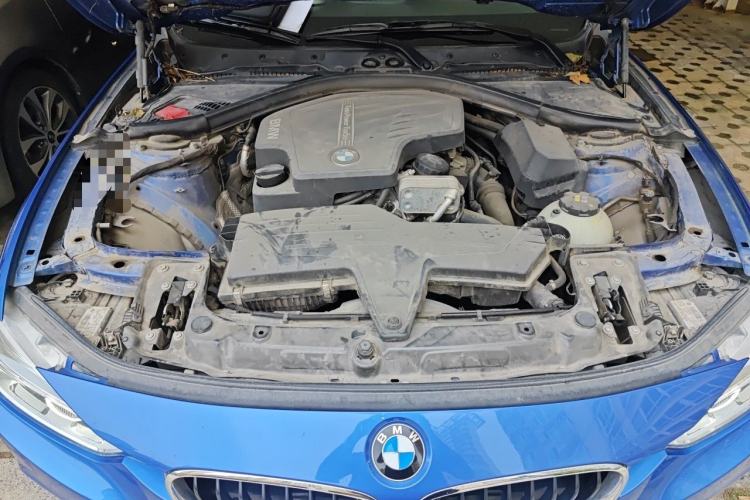 Used BMW 3 Series 2016 320i M Sport Engine Bay