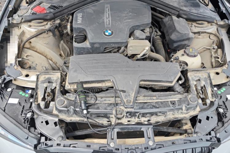 Used BMW 3 Series 2016 320Li Fashion Model Engine Bay