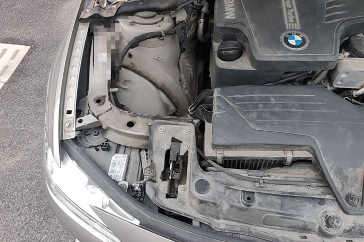 Used BMW 3 Series 2016 320Li Fashion Model Engine Bay Right