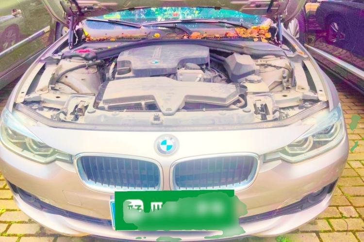 Used BMW 3 Series 2016 320Li Fashion Model Engine Bay