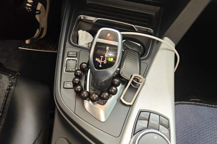 Used BMW 3 Series 2016 320i M Sport Gear Lever