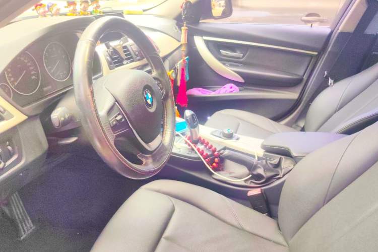 Used BMW 3 Series 2016 320Li Fashion Model Left Front Seat