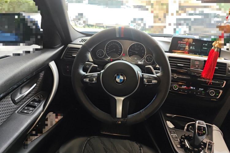 Used BMW 3 Series 2016 320i M Sport Steering Wheel