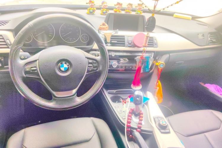 Used BMW 3 Series 2016 320Li Fashion Model Steering Wheel