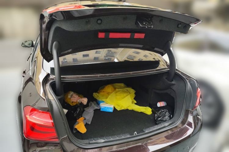 Used BMW 3 Series 2016 320Li Fashion Model Trunk