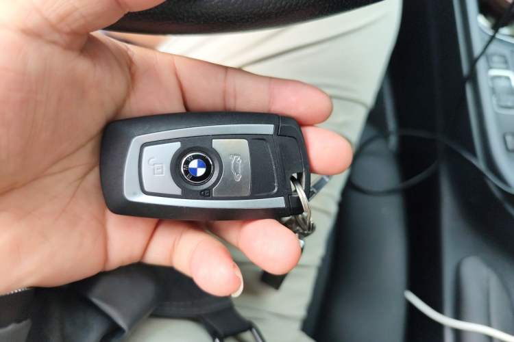 Used BMW 3 Series 2016 320Li Fashion Model Vehicle Key