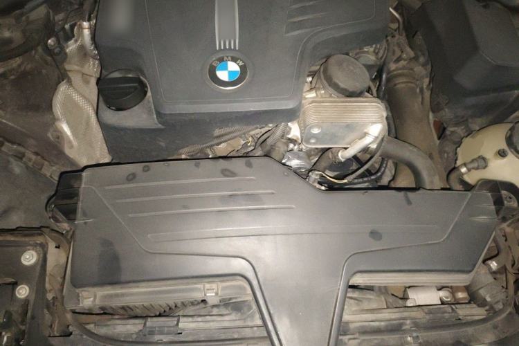 Used BMW 3 Series 2016 320Li Ambition Model Engine Bay