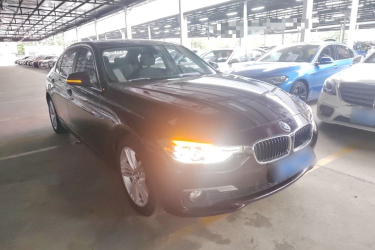 Used BMW 3 Series 2016 320Li Fashion Model Front Right 45 Deg