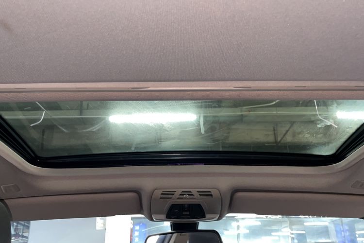 Used BMW 3 Series 2016 320Li Fashion Model Headliner