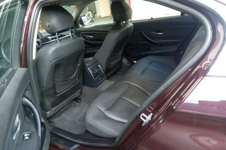 Used BMW 3 Series 2016 320Li Ambition Model Left Rear Seat