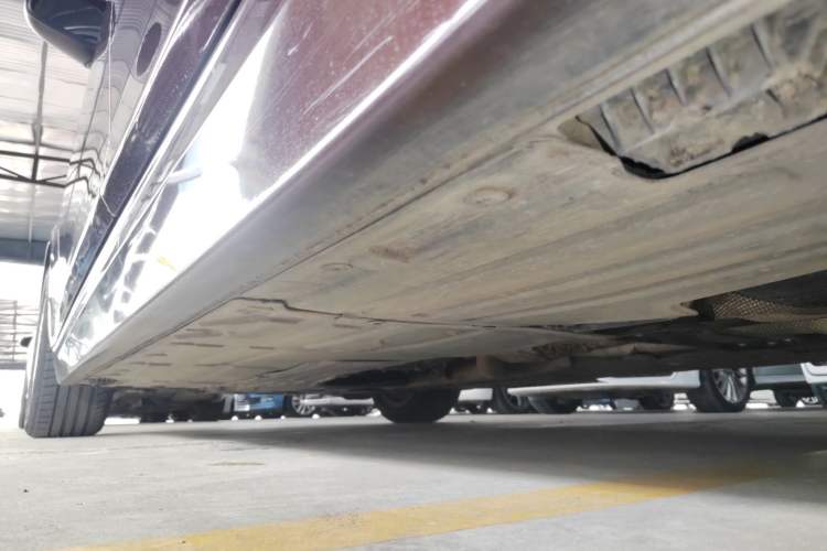 Used BMW 3 Series 2016 320Li Fashion Model Left Side Sill