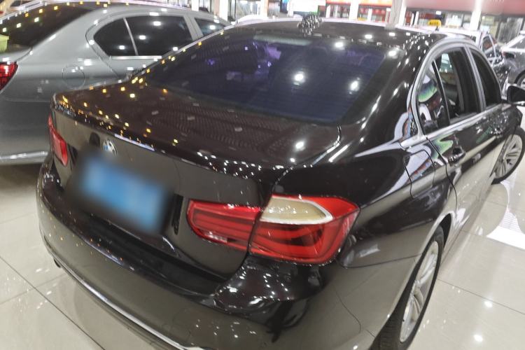 Used BMW 3 Series 2016 320Li Fashion Model Rear Right 45 Deg