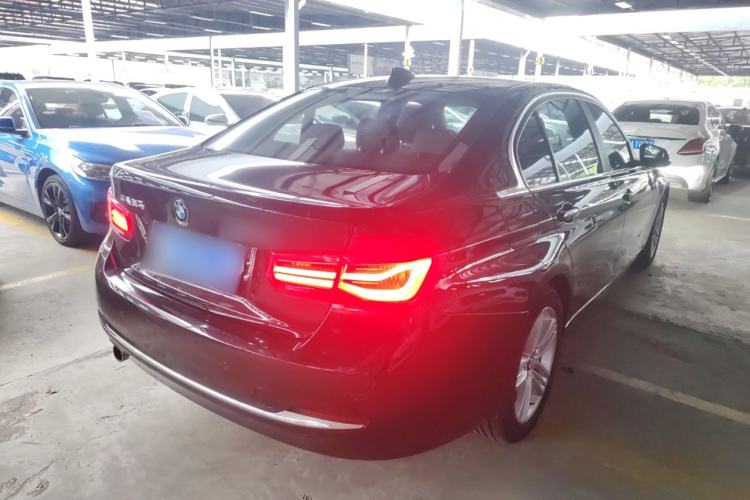 Used BMW 3 Series 2016 320Li Fashion Model Rear Right 45 Deg