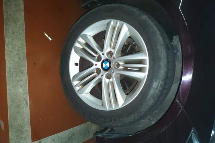 Used BMW 3 Series 2016 320Li Ambition Model Right Front Wheel Hub