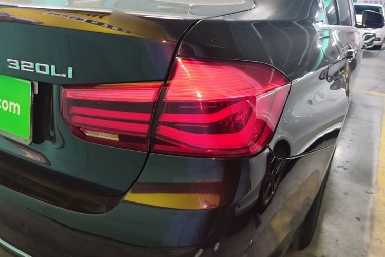 Used BMW 3 Series 2016 316Li Fashion Model Right Rear Taillight