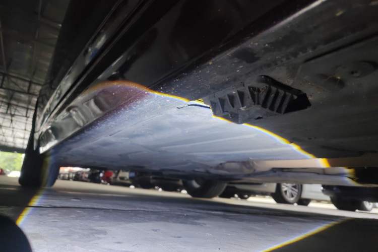 Used BMW 3 Series 2016 320Li Fashion Model Right Side Sill