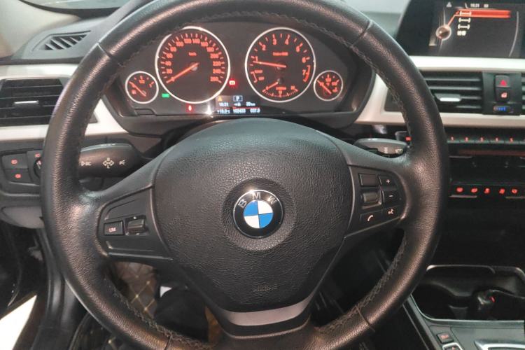 Used BMW 3 Series 2016 320Li Fashion Model Steering Wheel