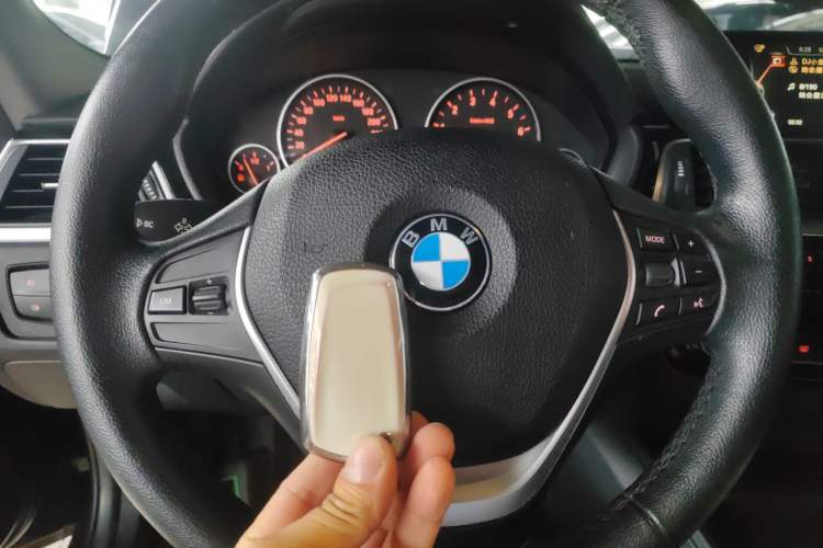 Used BMW 3 Series 2016 320Li Fashion Model Vehicle Key