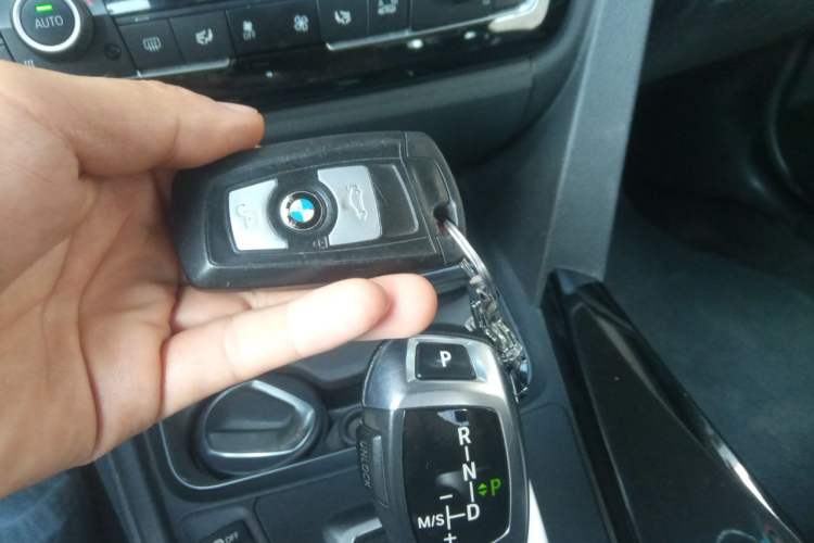 Used BMW 3 Series 2016 320Li Ambition Model Vehicle Key