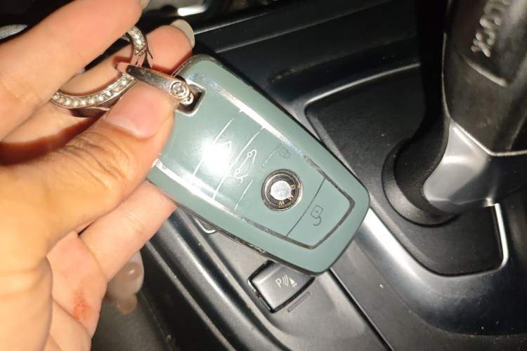 Used BMW 3 Series 2016 320Li Ambition Model Vehicle Key