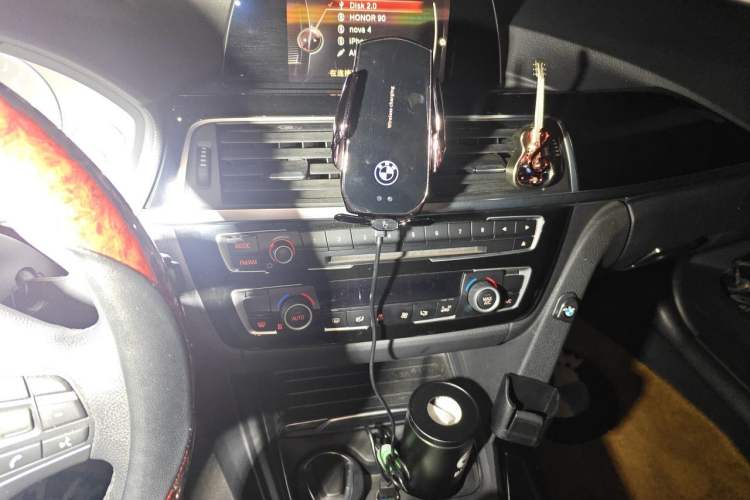 Used BMW 3 Series 2016 320Li Fashion Model Audio And AC Panel