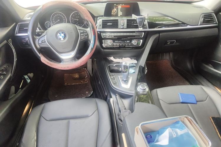 Used BMW 3 Series 2016 320Li Ambition Model Center Console