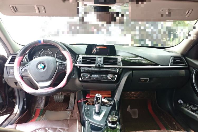 Used BMW 3 Series 2016 320Li Fashion Model Center Console